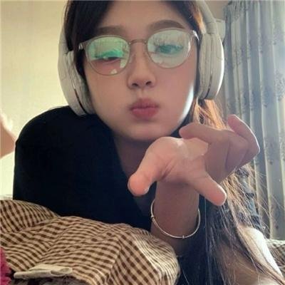 垂乳女